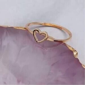 Size 8 Rose Gold Tone Hollow Heart Ring